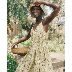 Christy Dawn Lincoln Dress in Nettle Disty Field in XS